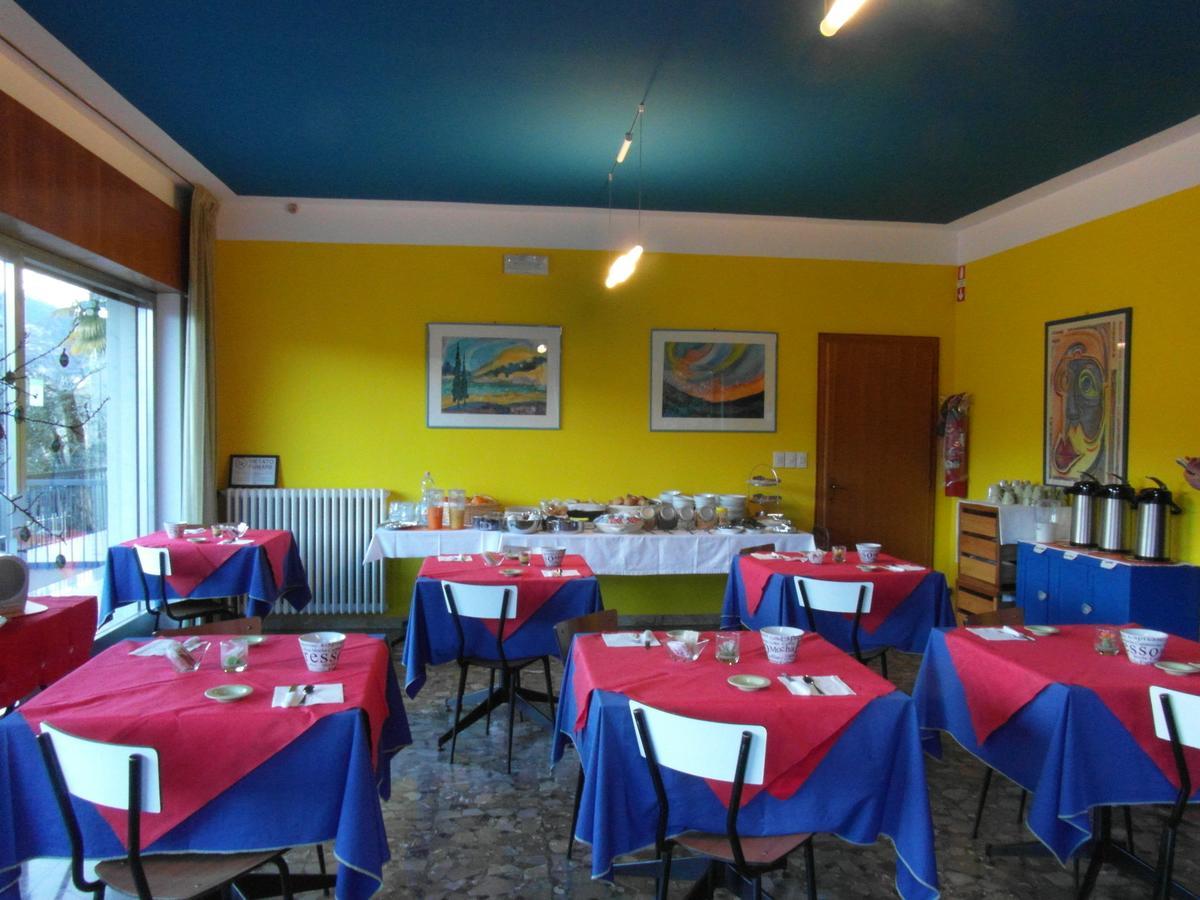 Hotel Carlo Brenzone sul Garda Exteriör bild